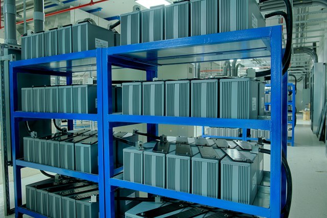 UPS Battery Bank